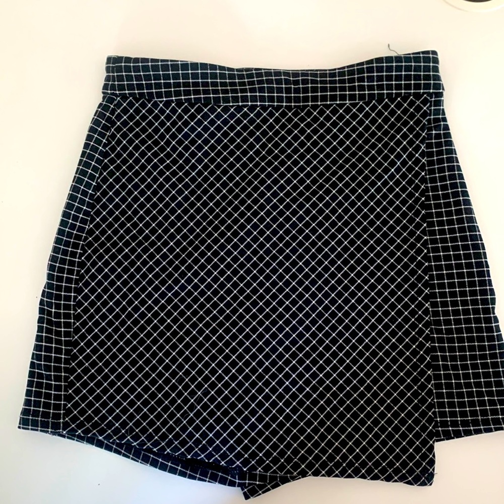 Garage Skort (XS)